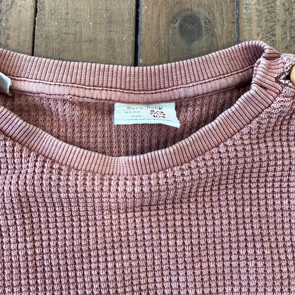 Zara waffle knit asymmetrical pullover sweatshirt - Picture 4 of 6